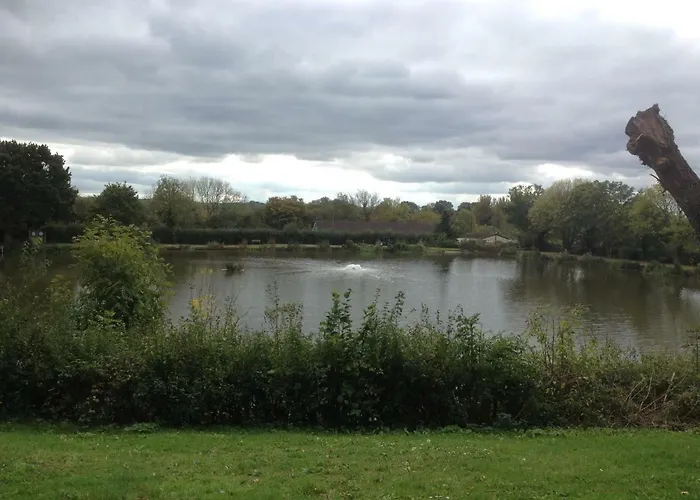 Cloverlea Apartment *